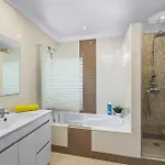Canas By Vale do Lobo