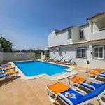 Canas By * Vale do Lobo