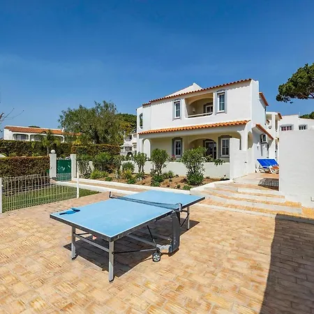 Canas By Villa